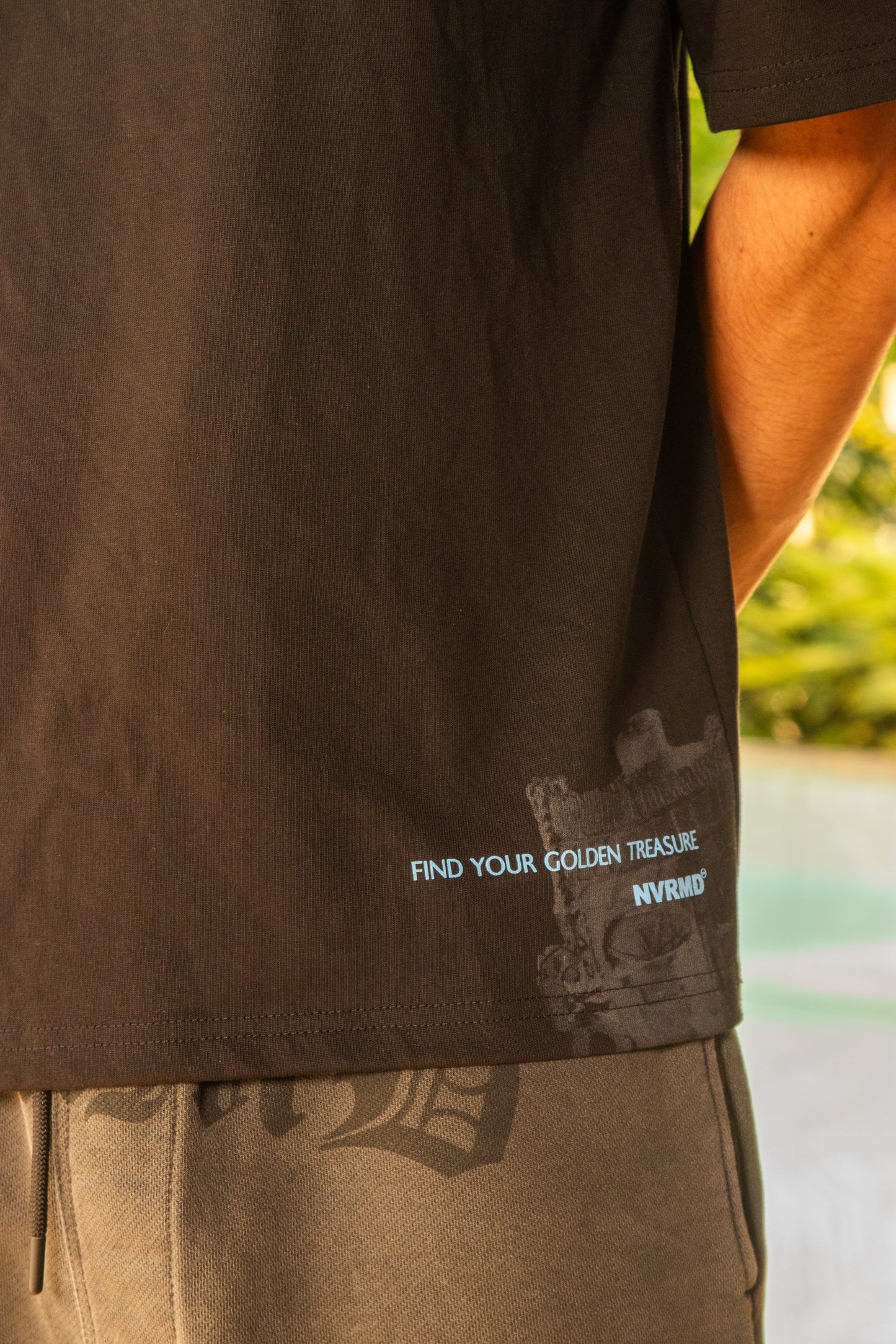 T-SHIRT BLACK TREASURE